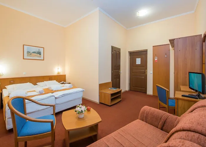 Erzsebet Park Hotel