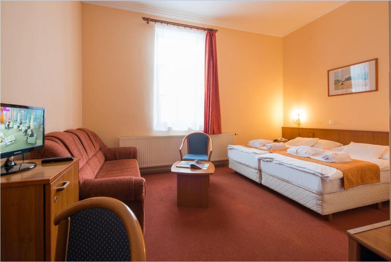 Hotel Erzsebet Park Parad
