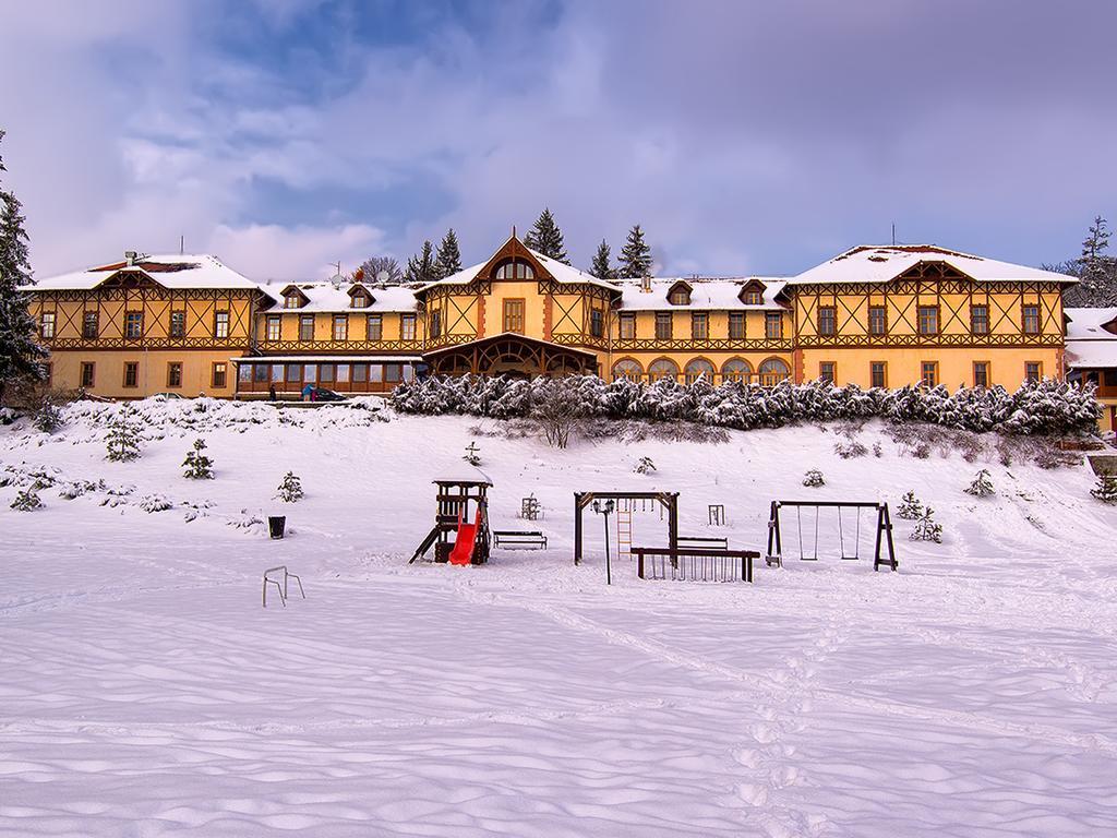 Erzsebet Park 3* Parad