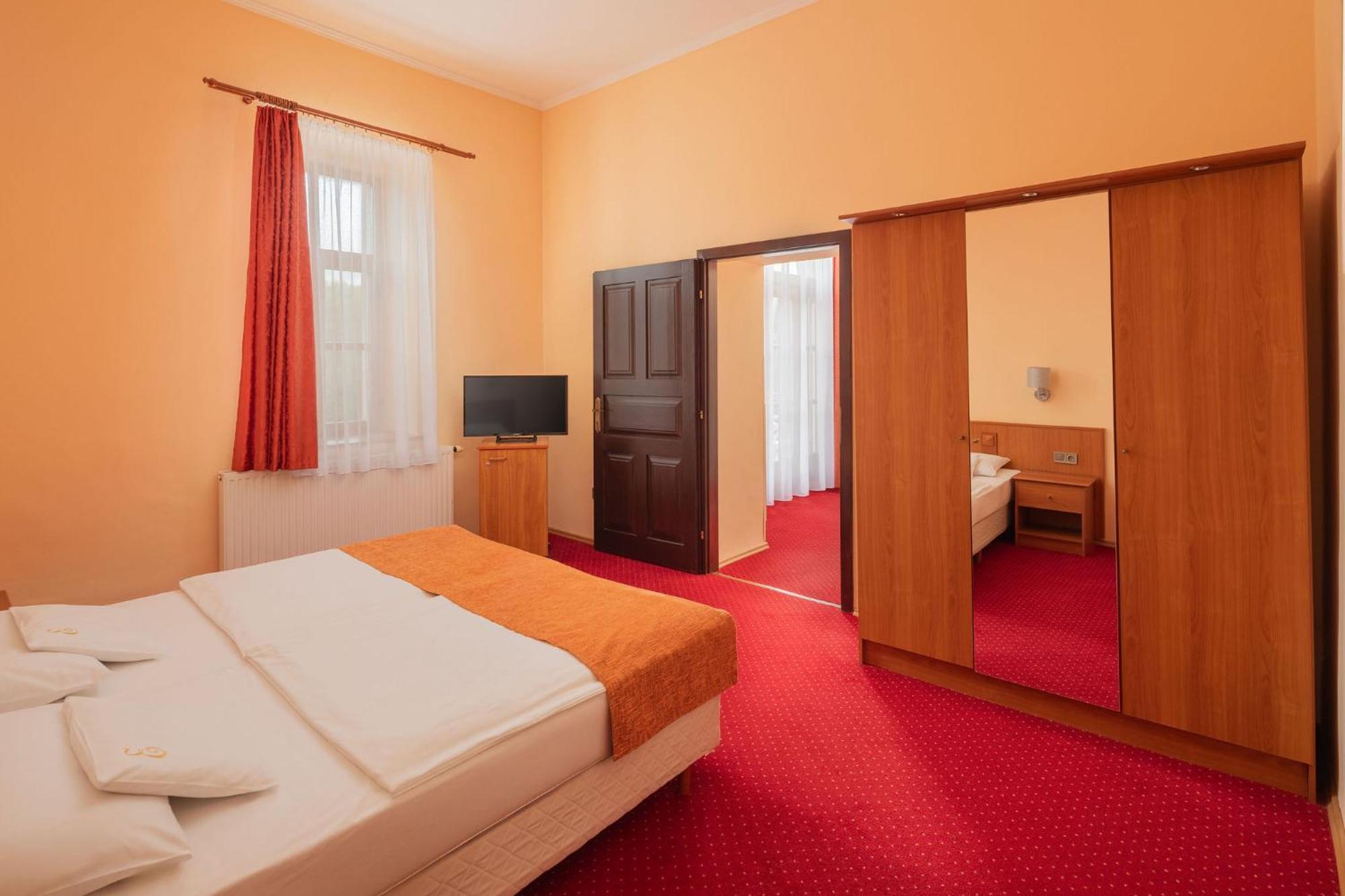 Erzsébet Park 3* Parád